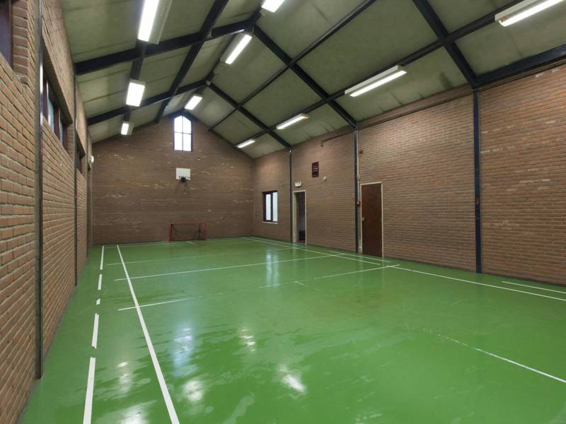 Een indoor sportruimte.
