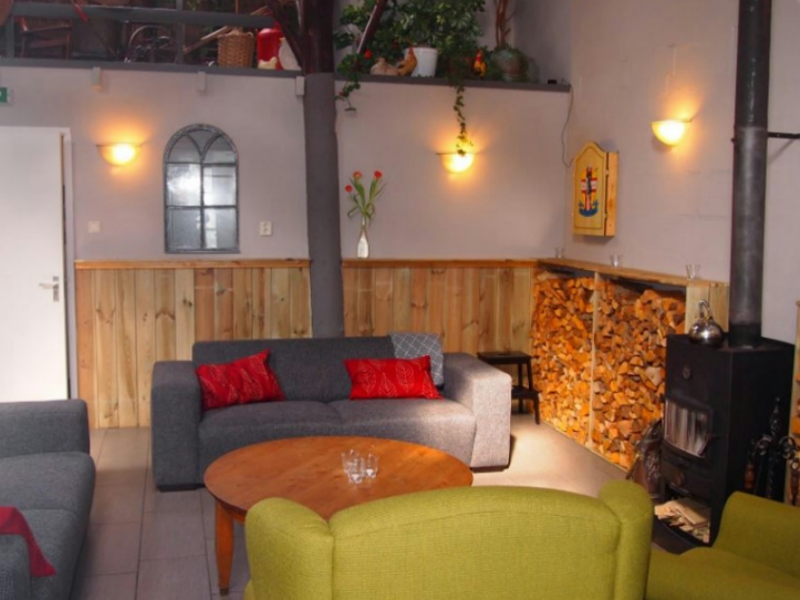 Een sfeervolle huiskamer.