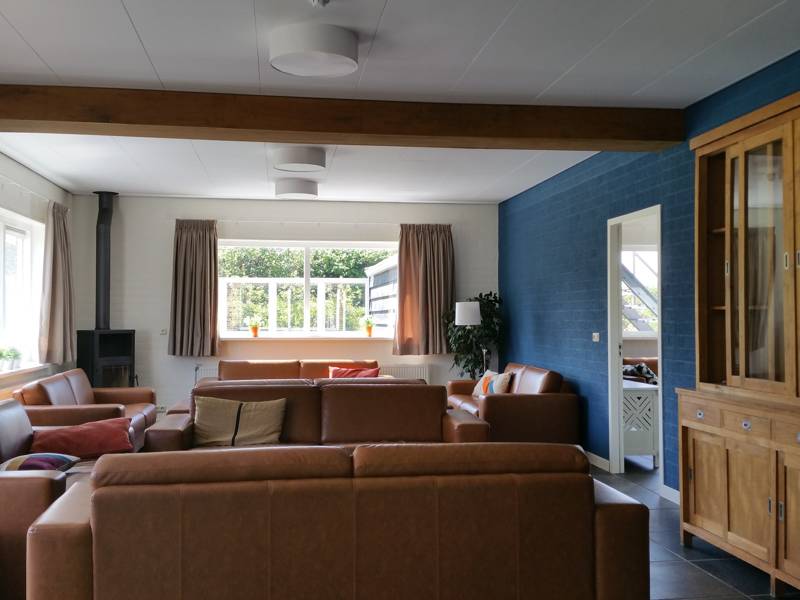 Een sfeervolle woonkamer.