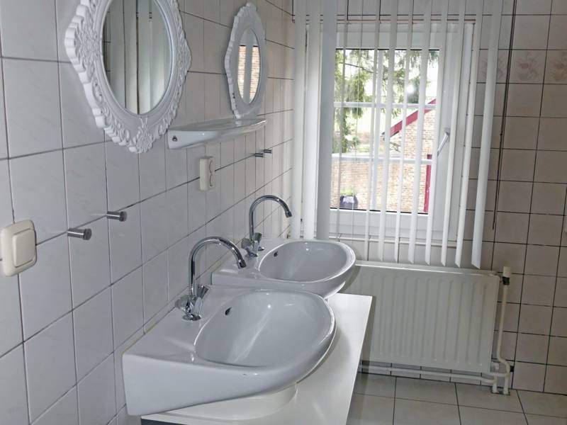 Badkamer groepsaccommodatie Eijsden 6 personen